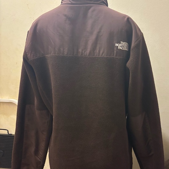 The North Face Dark Brown Fleece Jacket - Picture 8 of 13